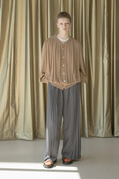 Look 6